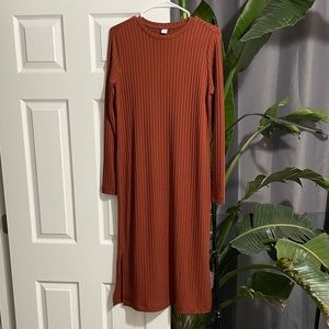 Old Navy Rib-Knit Long-Sleeve Midi Shift Dress in Copper Moon
